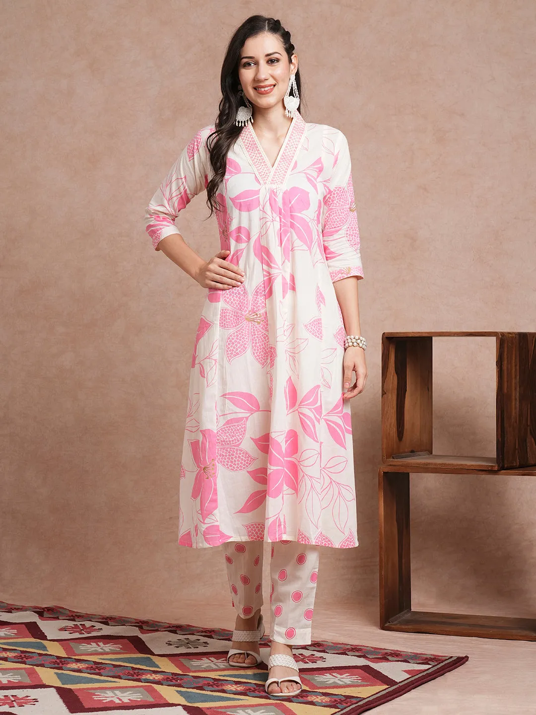 Abstract Floral Printed A-Line Paneled Kurta with Pant - Off White