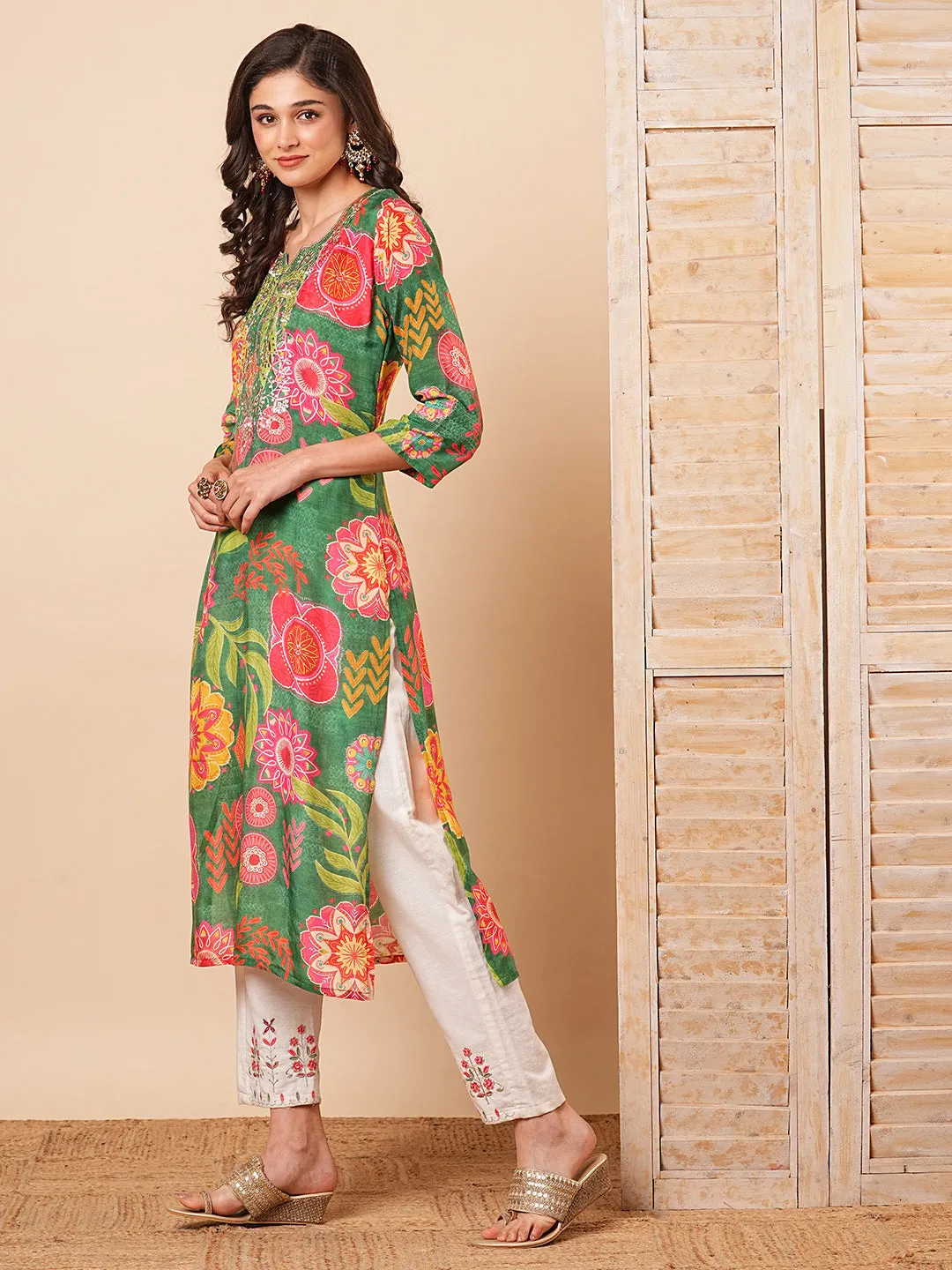 Abstract Floral Printed & Embroidered Straight Fit Kurta - Green