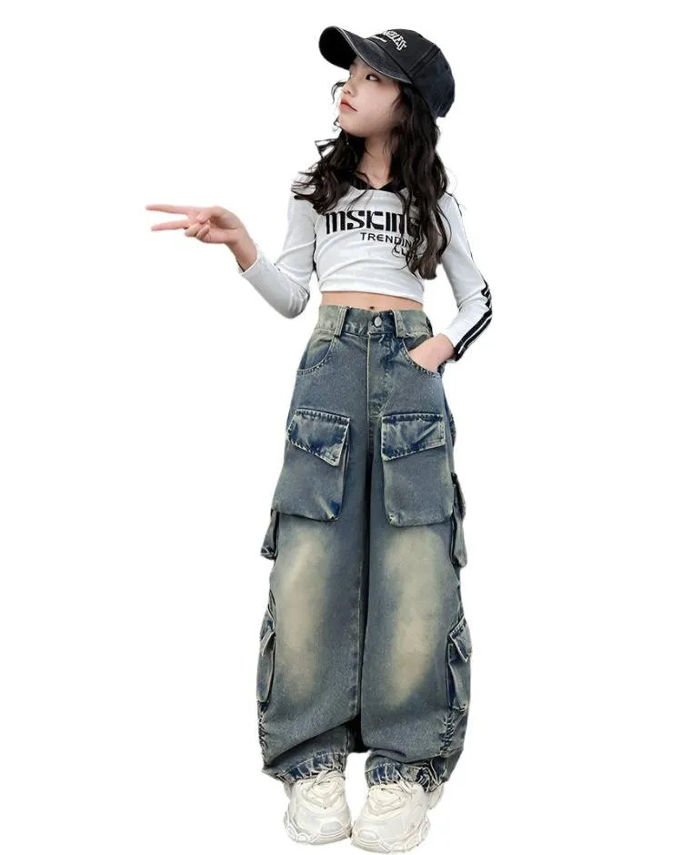 Cargo Wide Leg Jeans