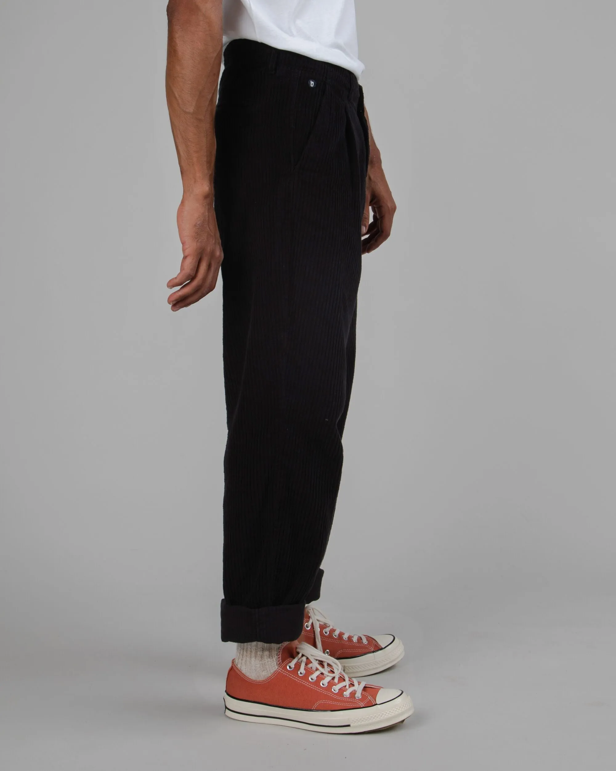 Corduroy Pleated Chino Pants Black