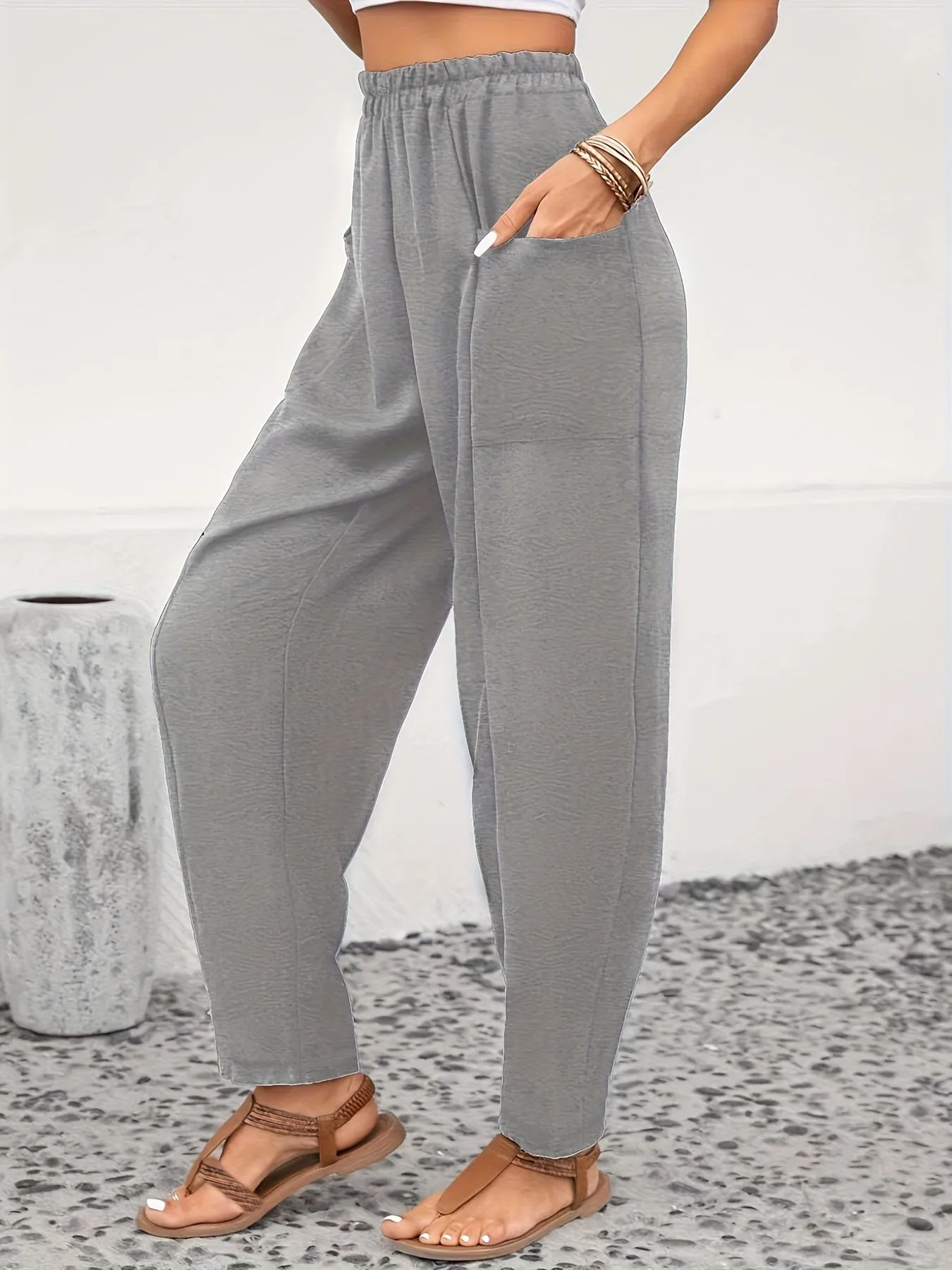 Plus Size Solid High Rise Tapered Leg Trousers - Comfort Meets Style with Convenient Pockets