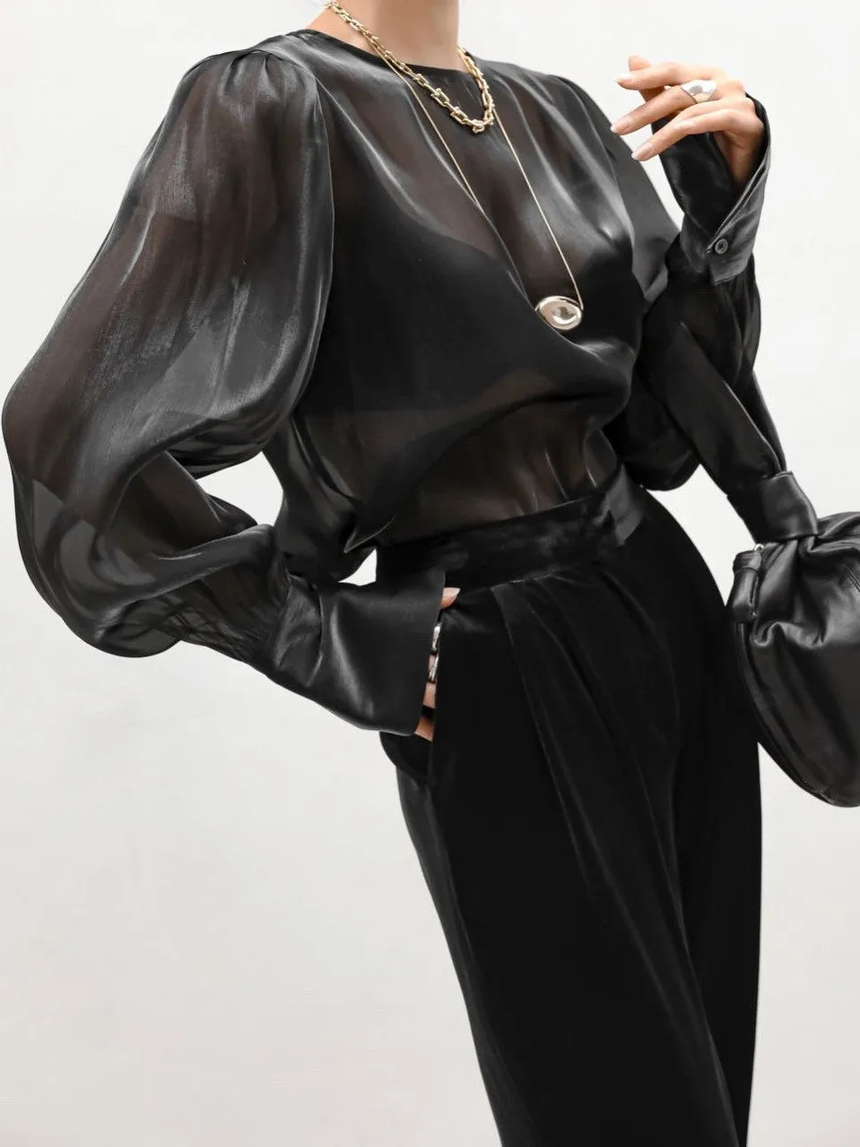 SHEER VOLUME BLOUSE