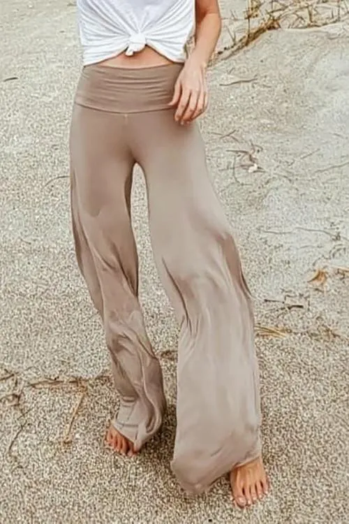 Take a look at this Mocha Palazzo Pants